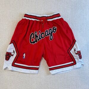 Just Don Chicago Bulls 1997-98 Basketball Shorts Size Medium Retro Shorts USA